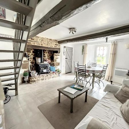 Montpinchon Chambres D'Hotes La Clef Des Champs المظهر الخارجي الصورة