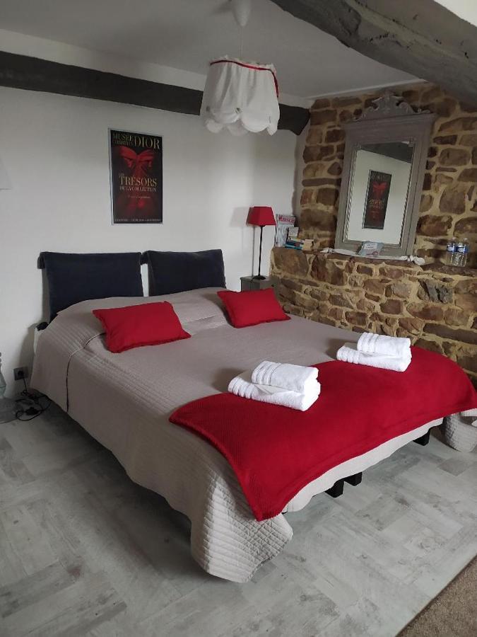 Montpinchon Chambres D'Hotes La Clef Des Champs المظهر الخارجي الصورة